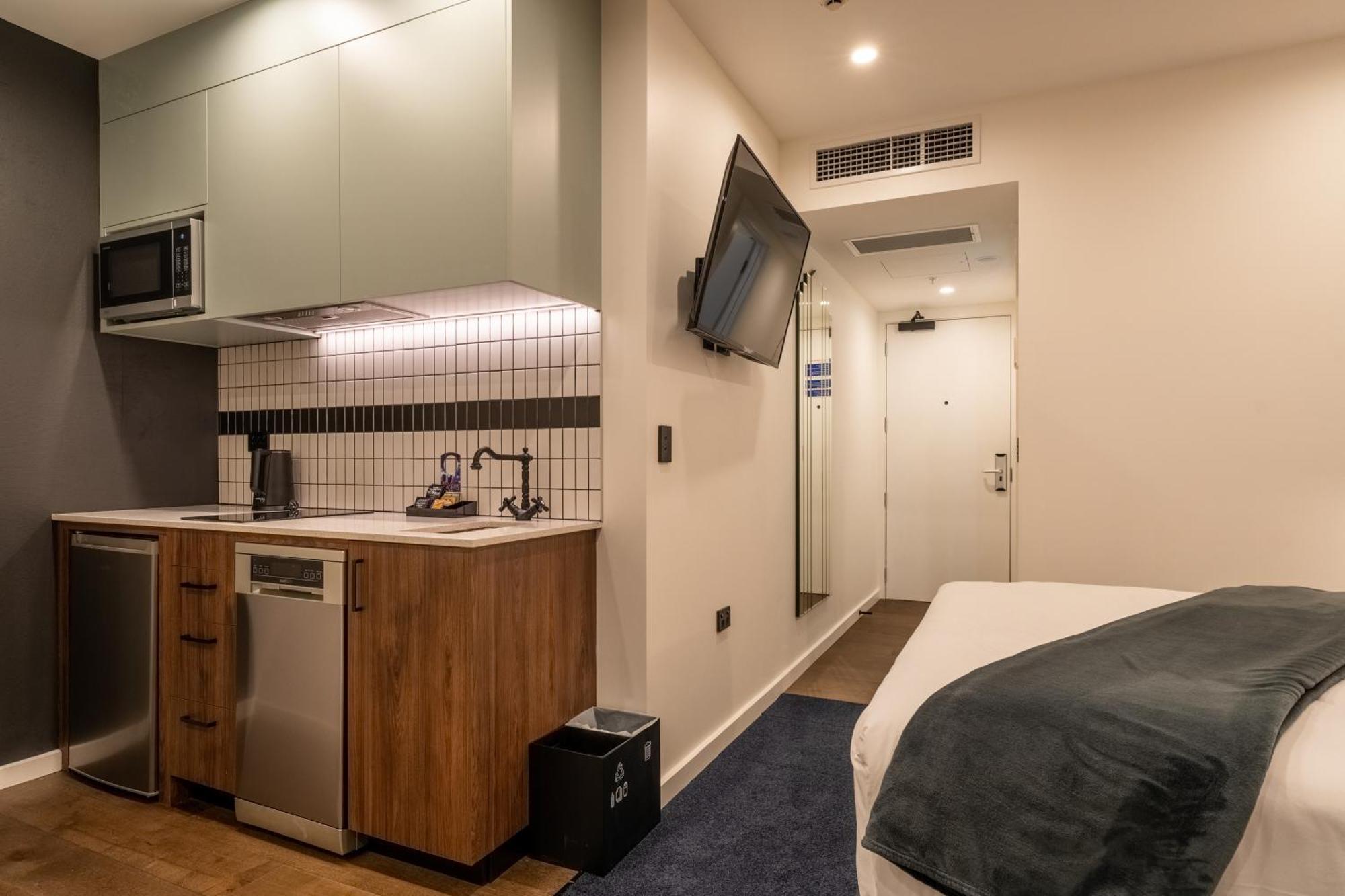 Tryp By Wyndham Wellington, Tory Street Hotel Exterior photo