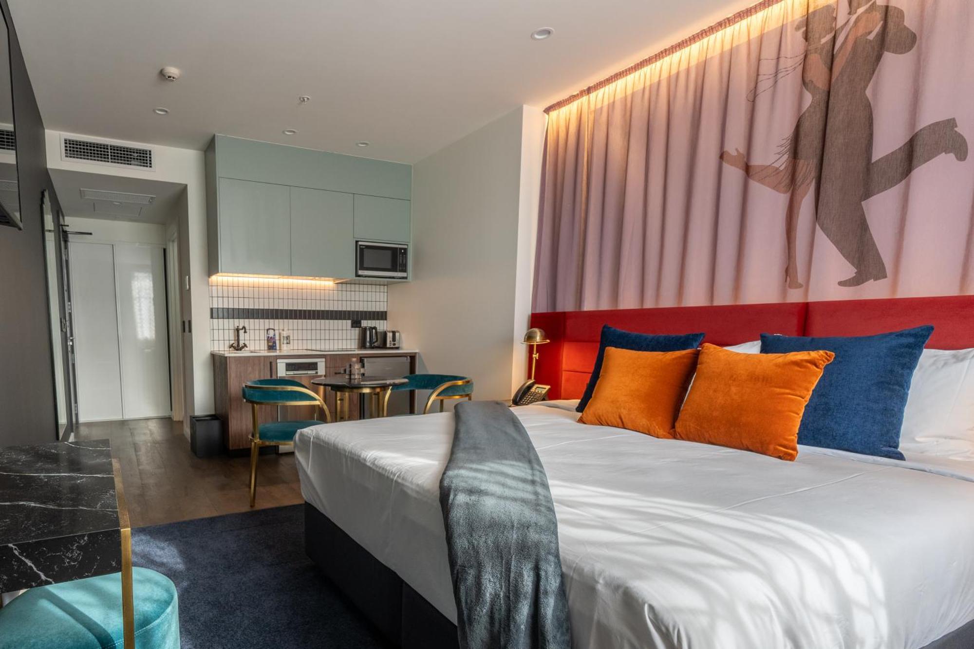 Tryp By Wyndham Wellington, Tory Street Hotel Exterior photo